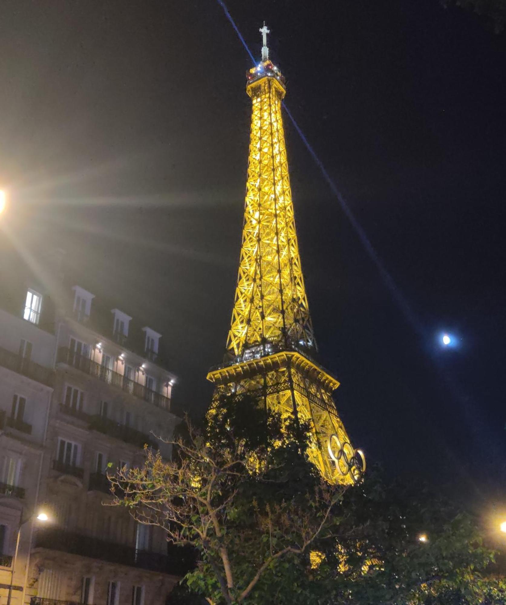 Eiffel Edge Escape 30 M From Eiffel Tower Apartment Paris Luaran gambar